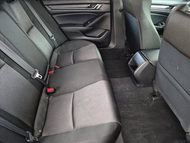 Used 2018 Honda Accord LX image 18