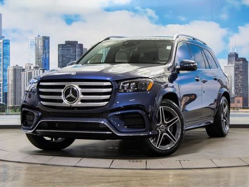 Used 2026 Mercedes-Benz GLS 450 4MATIC image 2