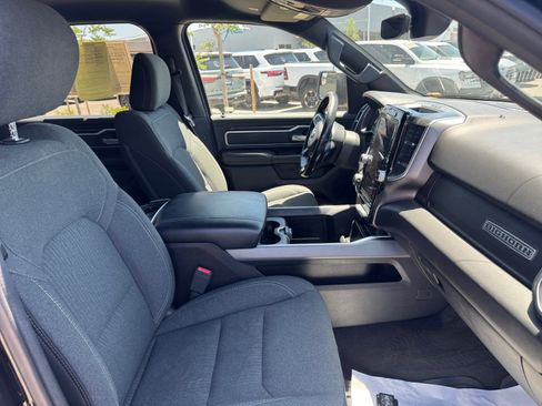 Used 2019 RAM 1500 Big Horn AWD/4WD image 19