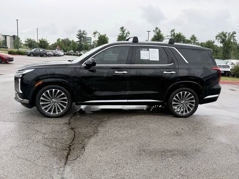 Used 2024 Hyundai Palisade Calligraphy FWD image 4