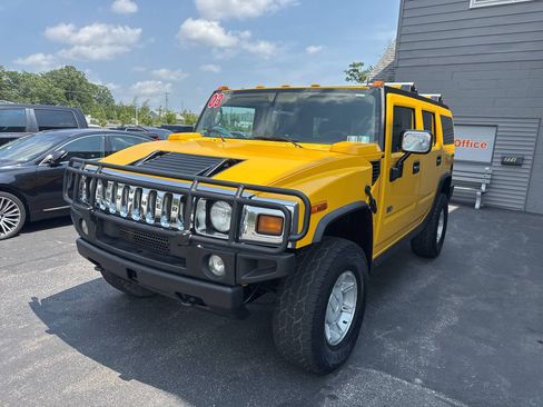 Used 2003 HUMMER H2 w/ Preferred Equipment Group AWD/4WD image 3