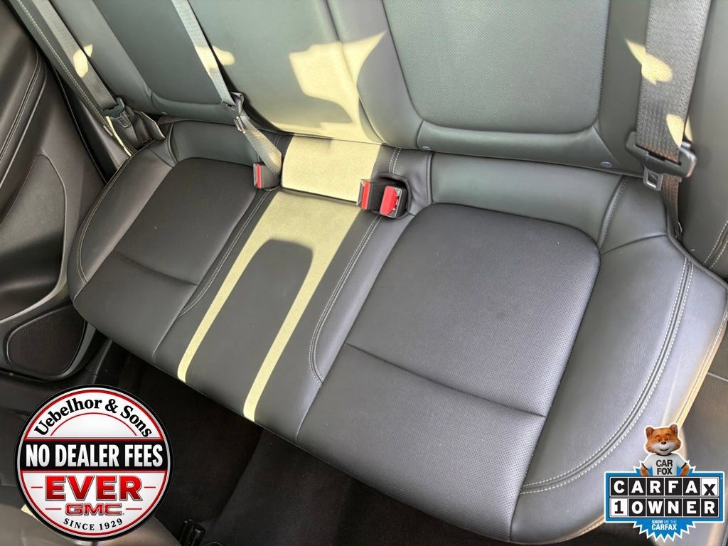 Used 2024 Buick Encore GX Sport Touring AWD/4WD image 18