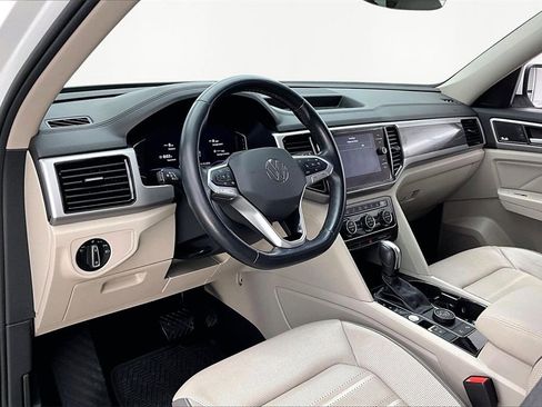 Used 2021 Volkswagen Atlas SEL Premium image 14