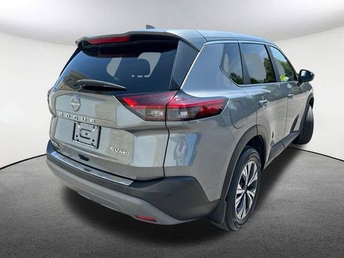 Used 2023 Nissan Rogue SV image 14