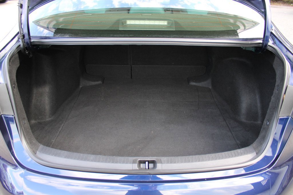 Used 2022 Toyota Corolla LE FWD image 9