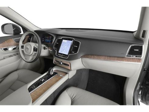 Used 2023 Volvo XC90 T8 Plus AWD/4WD image 18
