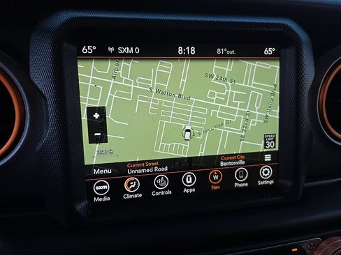 Used 2021 Jeep Gladiator Mojave AWD/4WD image 18