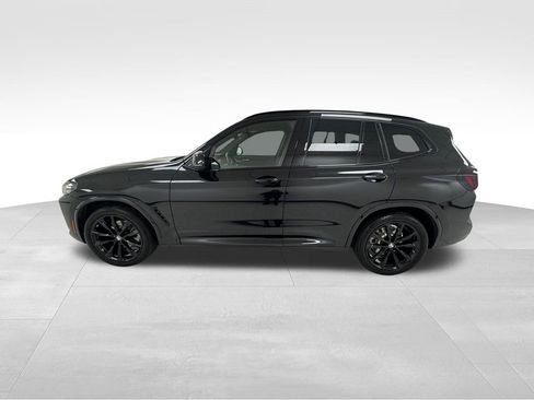 Used 2024 BMW X3 xDrive30i w/ Premium Package image 4