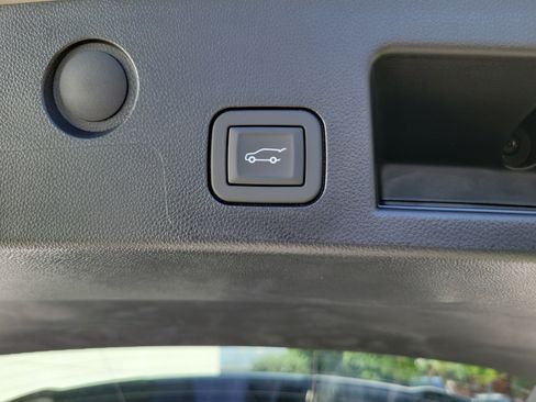 New 2026 GMC Terrain Elevation w/ Elevation Premium Package FWD image 10