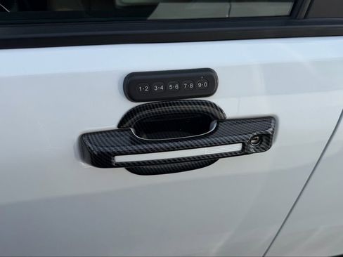 Certified 2024 Ford Maverick Lariat image 13