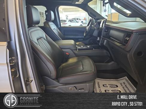 Used 2024 Ford Expedition Limited AWD/4WD image 40