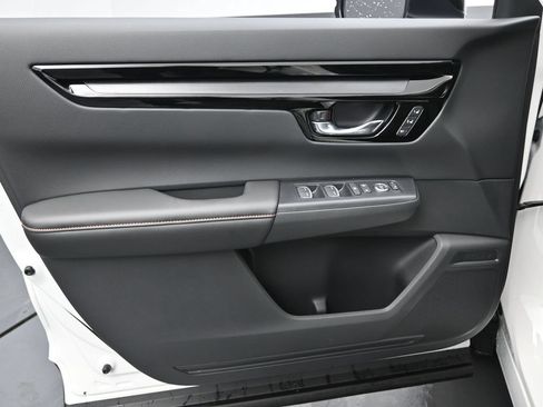 Used 2025 Honda CR-V Sport Touring image 26