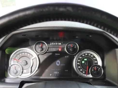 Used 2019 RAM 1500 Warlock AWD/4WD image 18