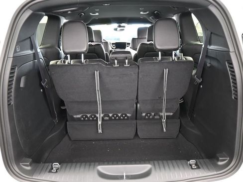 New 2026 Chrysler Pacifica Select image 30