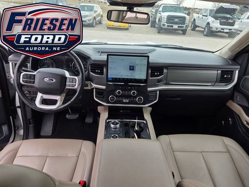 Used 2024 Ford Expedition Max XLT AWD/4WD image 17