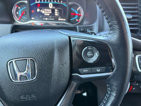 Used 2021 Honda Pilot Touring image 28