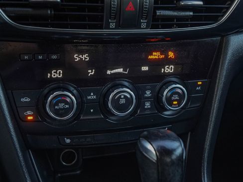 Used 2015 MAZDA MAZDA6 Grand Touring w/ GT Technology Package image 29