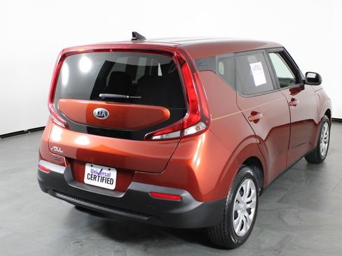 Used 2020 Kia Soul LX image 14