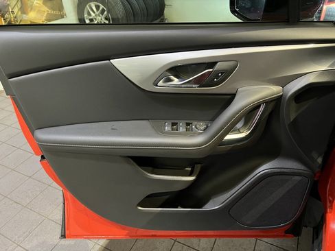 New 2025 Chevrolet Blazer LT w/ Midnight/Sport Edition image 20