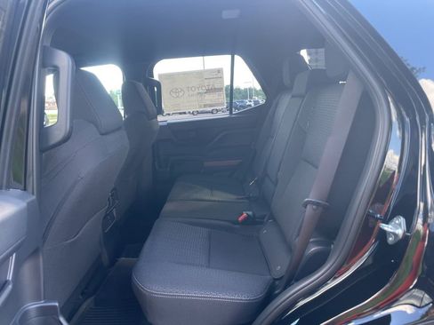 New 2026 Toyota 4Runner SR5 RWD image 12