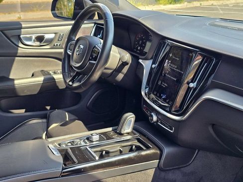 Used 2021 Volvo S60 T8 R-Design w/ Climate Package AWD/4WD image 18