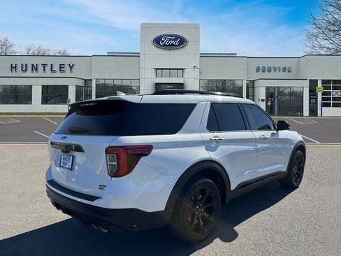 Used 2020 Ford Explorer ST w/ ST Street Pack image 5