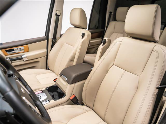 Used 2016 Land Rover LR4 HSE LUX AWD/4WD image 17