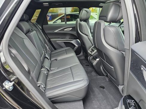 Used 2026 Cadillac Lyriq Premium Sport AWD/4WD image 12