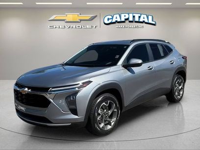 Used 2024 Chevrolet Trax LT w/ Driver Confidence Package