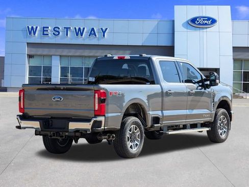 New 2026 Ford F250 Lariat w/ FX4 Off-Road Package image 34