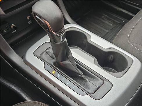 Used 2022 Chevrolet Colorado LT w/ Fleet Safety Package AWD/4WD image 60