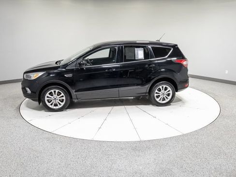 Used 2017 Ford Escape SE AWD/4WD image 33