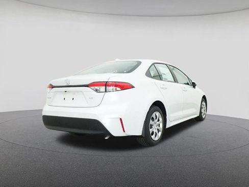 New 2026 Toyota Corolla LE image 24