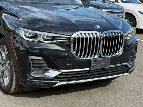 Used 2022 BMW X7 xDrive40i w/ Premium Package AWD/4WD image 9