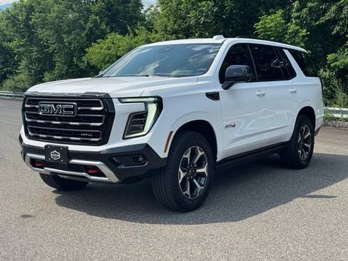 New 2026 GMC Yukon AT4 Ultimate w/ LPO, Floor Liner Package AWD/4WD image 3