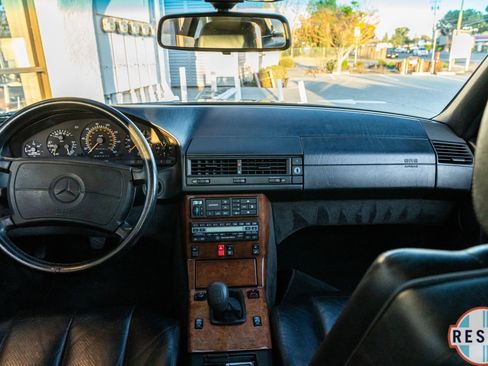 Used 1990 Mercedes-Benz 300 SL image 11