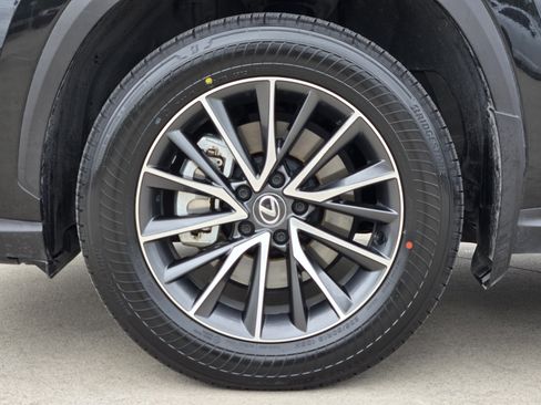 Used 2024 Lexus NX 350h AWD image 18