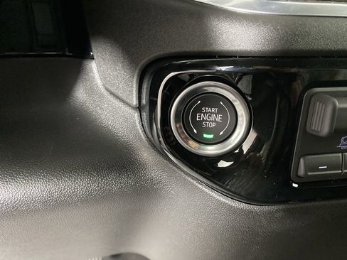 New 2026 GMC Sierra 1500 Elevation image 19