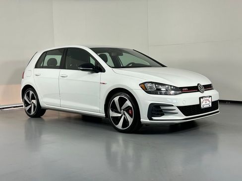 Used 2021 Volkswagen GTI S image 1