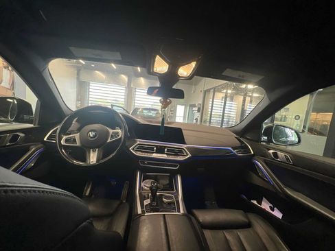 Used 2021 BMW X6 M50i w/ Premium Package AWD/4WD image 10