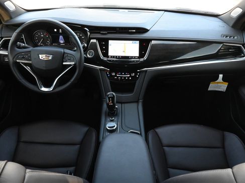 New 2024 Cadillac XT6 Premium Luxury w/ Technology Package image 7