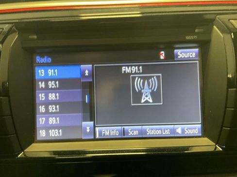 Used 2016 Toyota Corolla S Special Edition FWD image 24