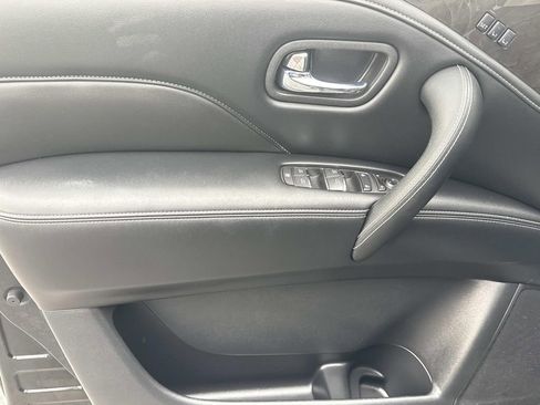 Certified 2023 INFINITI QX80 Luxe w/ Cargo Package image 14