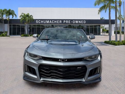 Used 2022 Chevrolet Camaro ZL1 RWD image 2