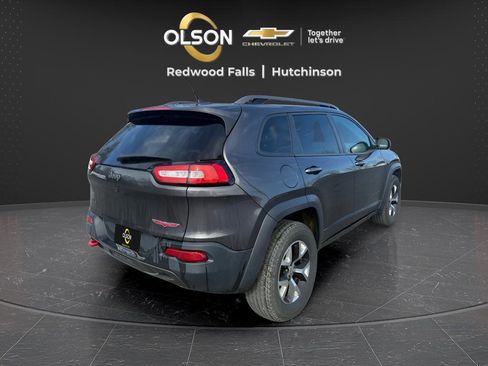 Used 2015 Jeep Cherokee Trailhawk w/ Comfort/Convenience Group image 5