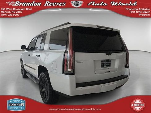 Used 2017 Cadillac Escalade Luxury image 8