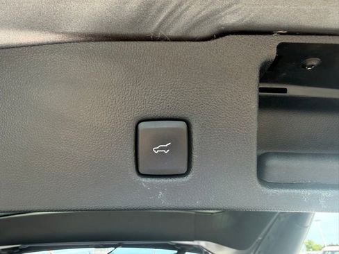 Used 2024 Ford Escape Active AWD/4WD image 7