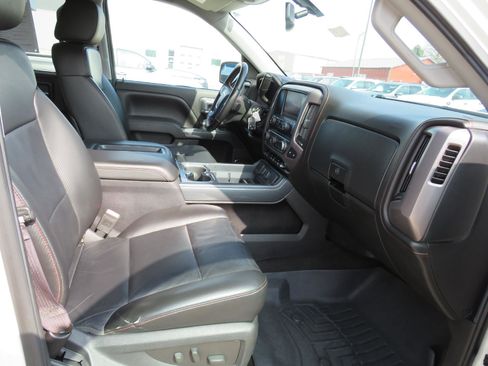 Used 2015 GMC Sierra 1500 SLT w/ All-Terrain Package image 10