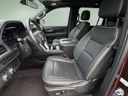 Used 2022 GMC Yukon XL SLT w/ SLT Premium Package AWD/4WD image 20