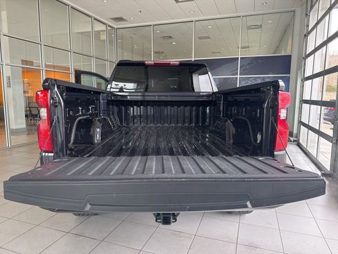 Used 2024 Chevrolet Silverado 1500 Custom Trail Boss image 16